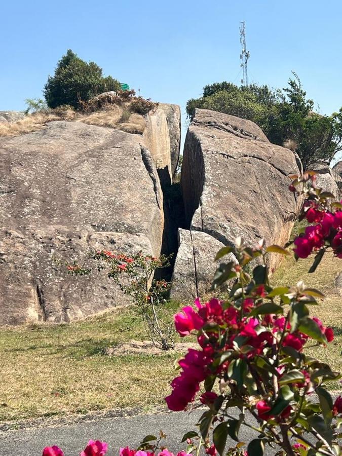 Mdzimba Mountain Lodge Ezulwini Ngoại thất bức ảnh